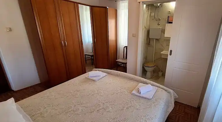 One bedroom apartment near beach Veli Rat, Dugi otok