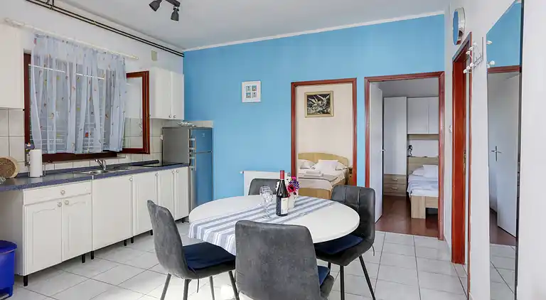 Two bedroom apartment near beach Jezera, Murter (A-796-c)