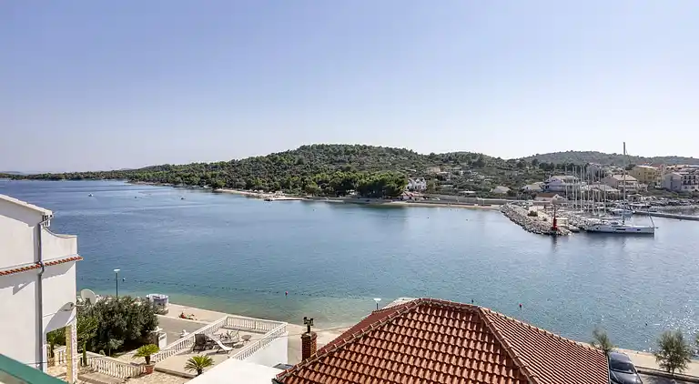 1-Zimmer-Ferienwohnung am Strand Jezera, Murter (A-796-e)