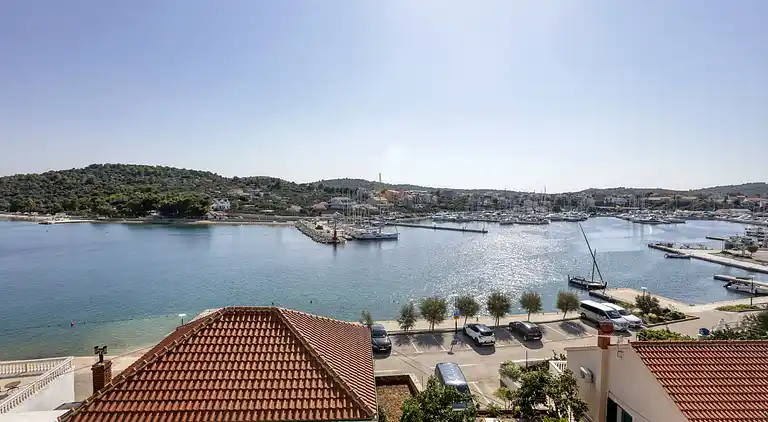 1-Zimmer-Ferienwohnung am Strand Jezera, Murter (A-796-e)