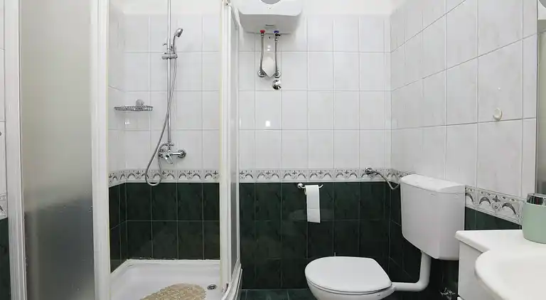 1-Zimmer-Ferienwohnung am Strand Jezera, Murter (A-796-d)