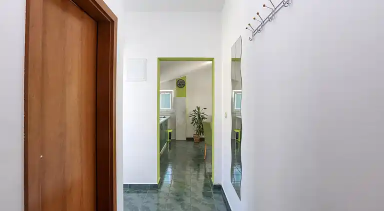 1-Zimmer-Ferienwohnung am Strand Jezera, Murter (A-796-d)