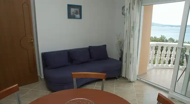 2-Zimmer-Ferienwohnung mit Terrasse und Meerblick Selce,