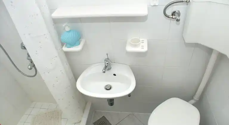 Studio Appartement am Strand Komiza, Vis (AS-2429-c)