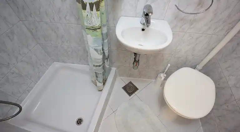 Studio Appartement mit Terrasse und Meerblick Komiza, Vis