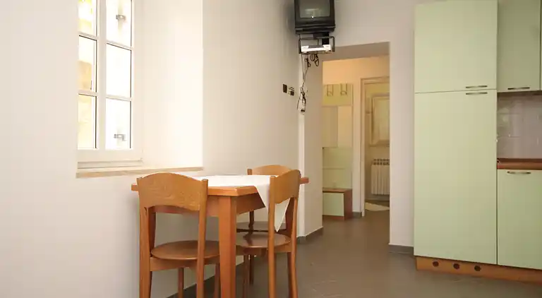 One bedroom apartment with terrace Nerezine, Lošinj