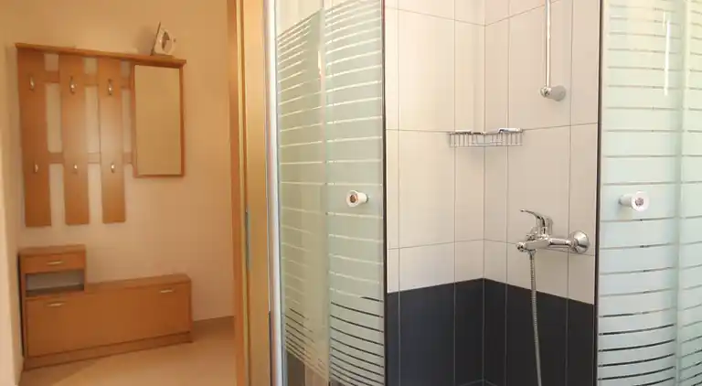 1-Zimmer-Ferienwohnung mit Terrasse und Meerblick Baska