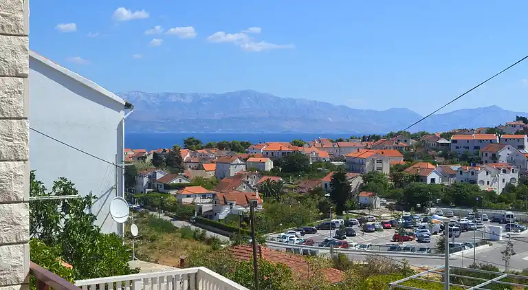 Two bedroom apartment with terrace and sea view Sutivan,