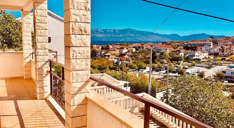 Two bedroom apartment with terrace and sea view Sutivan,