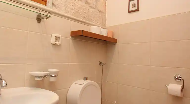 Studio Appartement am Strand Komiza (Vis) (AS-3035-f)