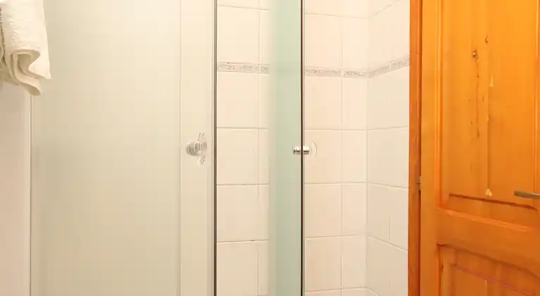 1-Zimmer-Ferienwohnung am Strand Komiza (Vis) (A-3035-a)