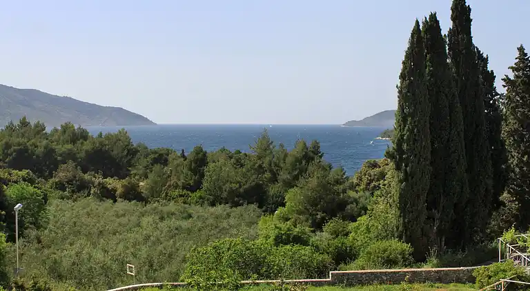 Two bedroom apartment with terrace and sea view Stari Grad,