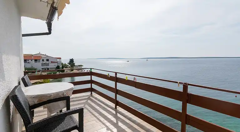 Studio flat near beach Mandre, Pag (AS-4101-c)