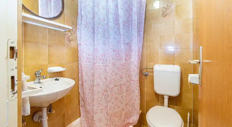 Studio flat near beach Mandre, Pag (AS-4101-c)