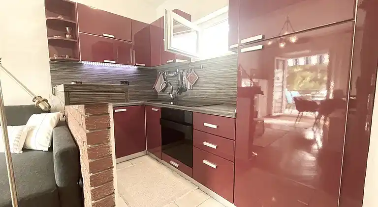 One bedroom apartment near beach Stara Novalja, Pag