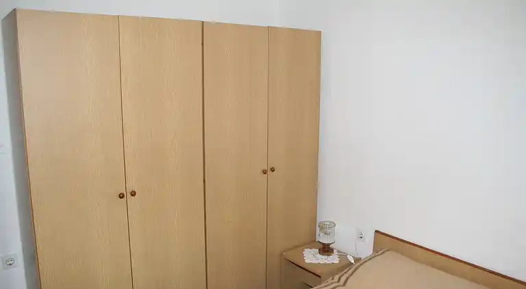 One bedroom apartment near beach Stara Novalja, Pag