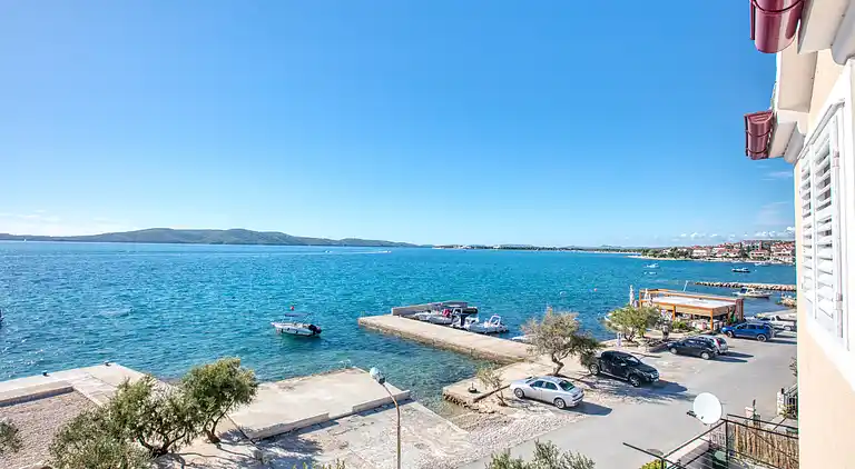 1-Zimmer-Ferienwohnung am Strand Brodarica (Sibenik)