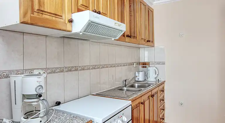 1-Zimmer-Ferienwohnung am Strand Brodarica (Sibenik)