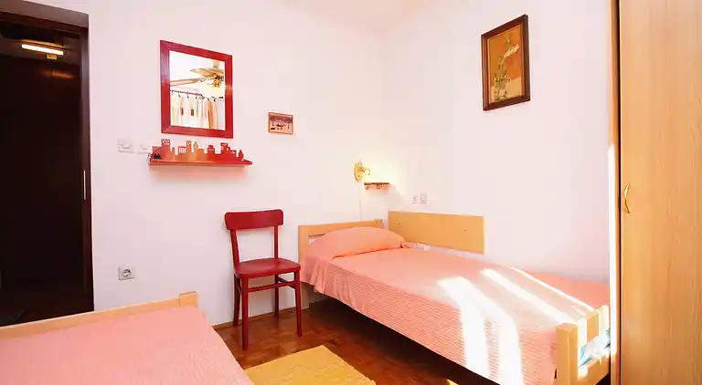 3-Zimmer-Haus mit Terrasse und Meerblick Seget Vranjica,