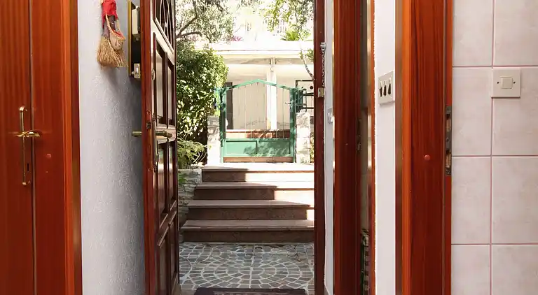 3-Zimmer-Haus mit Terrasse und Meerblick Seget Vranjica,