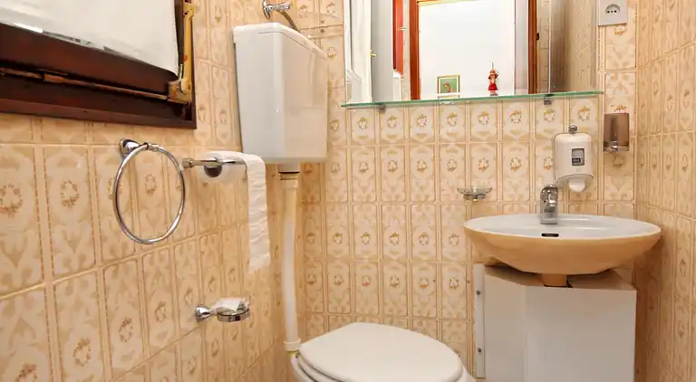 3-Zimmer-Haus mit Terrasse und Meerblick Seget Vranjica,