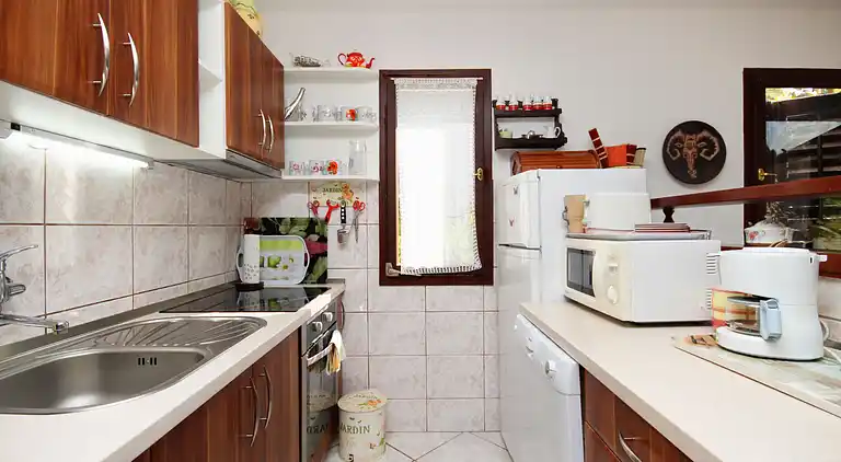 3-Zimmer-Haus mit Terrasse und Meerblick Seget Vranjica,