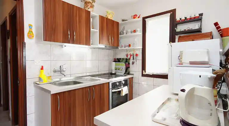 3-Zimmer-Haus mit Terrasse und Meerblick Seget Vranjica,