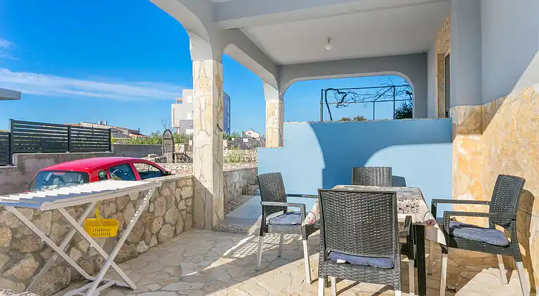 One bedroom apartment near beach Sevid, Trogir (A-4287-d)