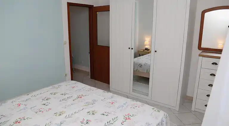 1-Zimmer-Ferienwohnung am Strand Lumbarda, Korcula