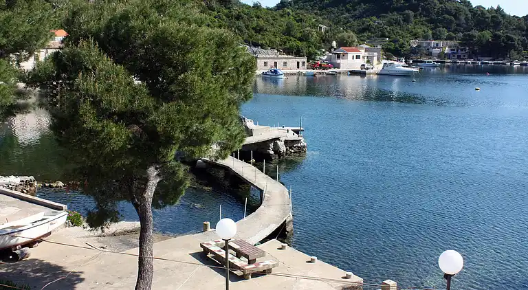 1-Zimmer-Ferienwohnung am Strand Okuklje, Mljet (A-4912-e)