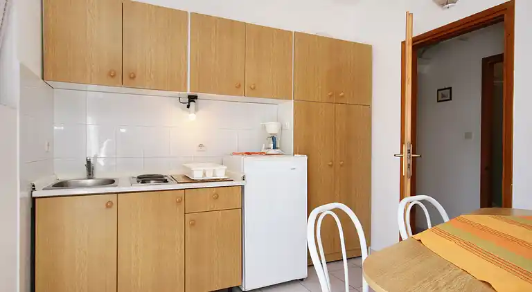 1-Zimmer-Ferienwohnung mit Terrasse und Meerblick Njivice,