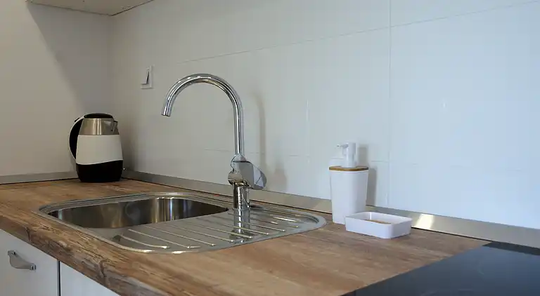 1-Zimmer-Ferienwohnung am Strand Kozino, Zadar (A-5803-a)