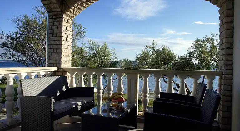 1-Zimmer-Ferienwohnung am Strand Kozino, Zadar (A-5803-a)