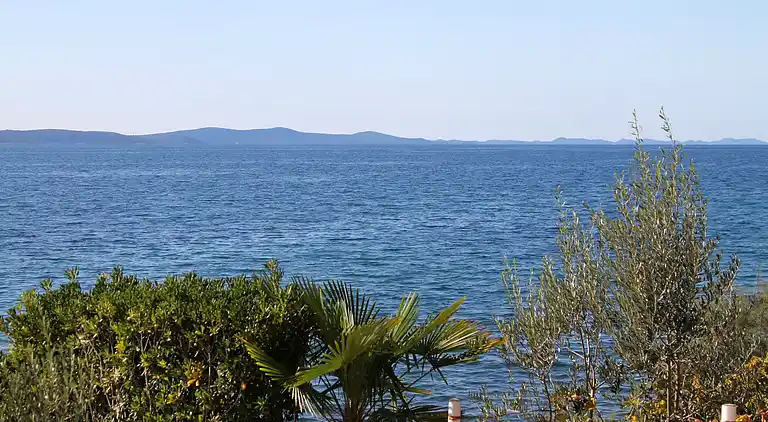 1-Zimmer-Ferienwohnung am Strand Kozino, Zadar (A-5803-a)