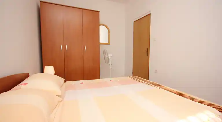 One bedroom apartment with terrace and sea view Kraj