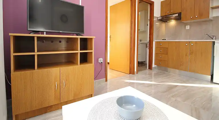 1-Zimmer-Ferienwohnung mit Balkon Baska, Krk (A-18716-b)