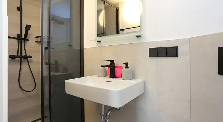 Two bedroom apartment near beach Okrug Donji (Čiovo)