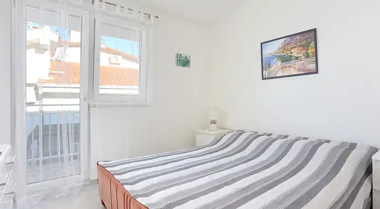 Two bedroom apartment near beach Okrug Donji (Čiovo)