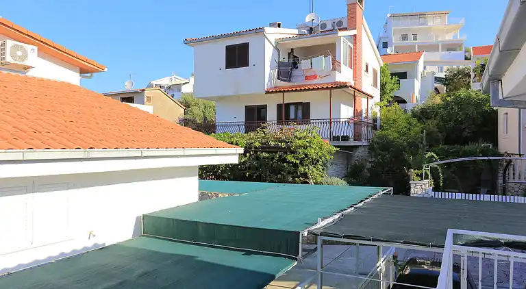 Two bedroom apartment near beach Okrug Donji (Čiovo)