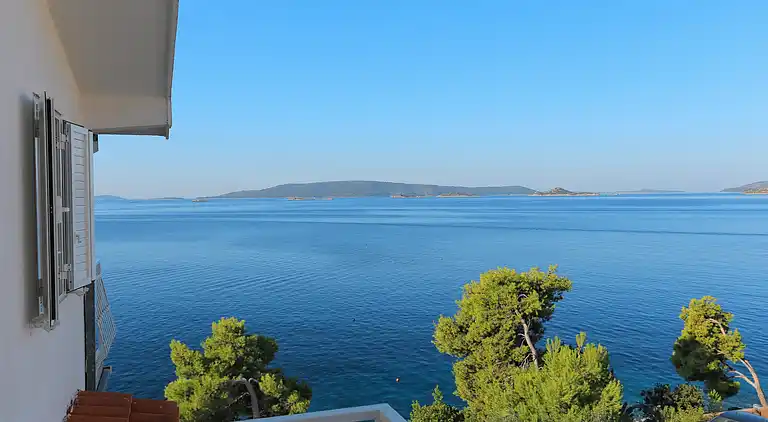 Two bedroom apartment near beach Okrug Donji (Čiovo)