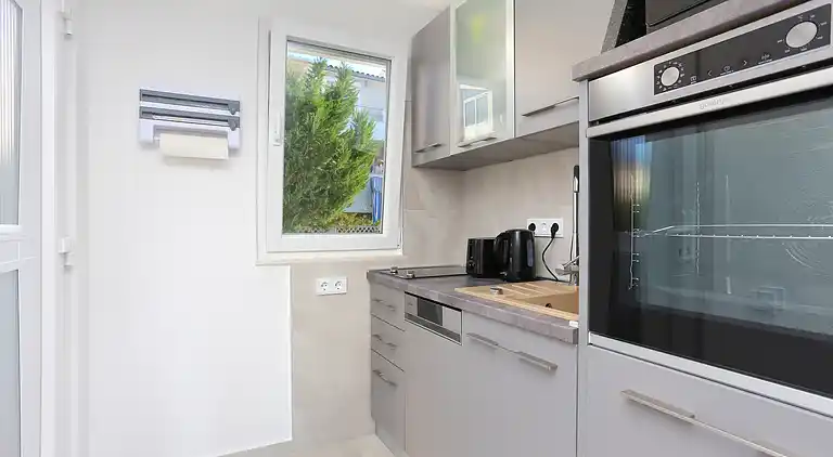 Two bedroom apartment near beach Okrug Donji (Čiovo)