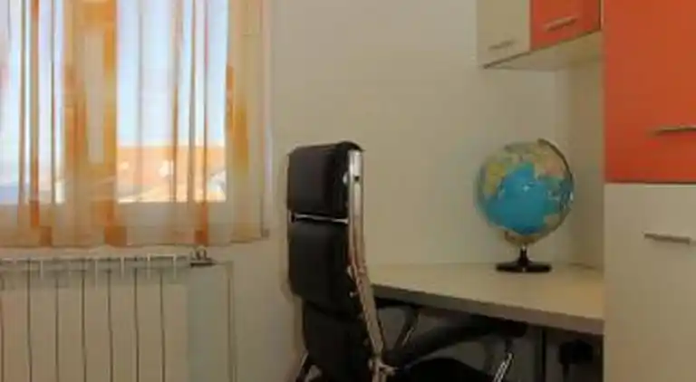 Three bedroom apartment with terrace and sea view Supetar,