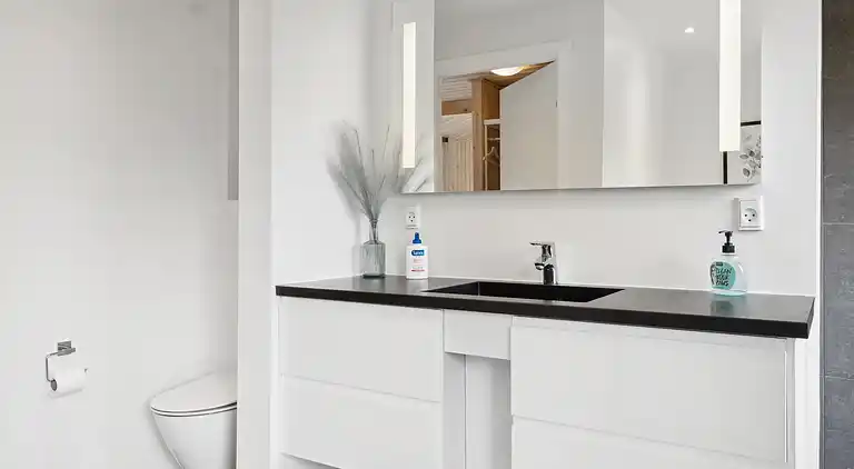 Lovely bright summer house in Marielyst