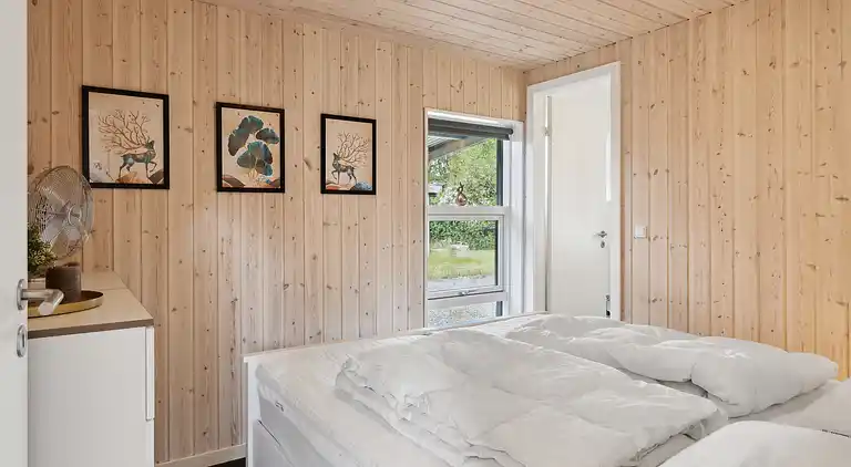 Lovely bright summer house in Marielyst