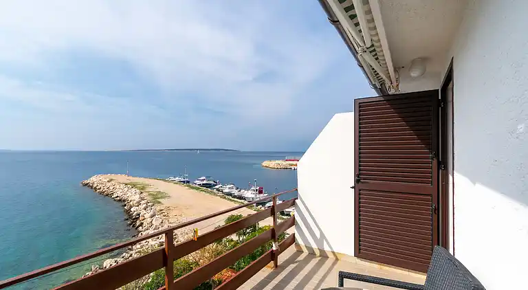 Studio Appartement am Strand Mandre, Pag (AS-4101-b)