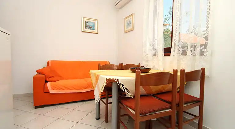 Two bedroom apartment with terrace and sea view Stari Grad,