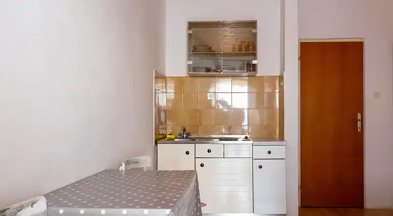 One bedroom apartment near beach Mandre, Pag (A-4101-a)