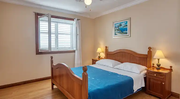 1-Zimmer-Ferienwohnung am Strand Brodarica (Sibenik)