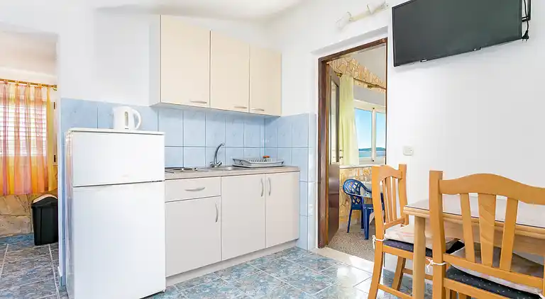 1-Zimmer-Ferienwohnung am Strand Sevid, Trogir (A-4287-a)