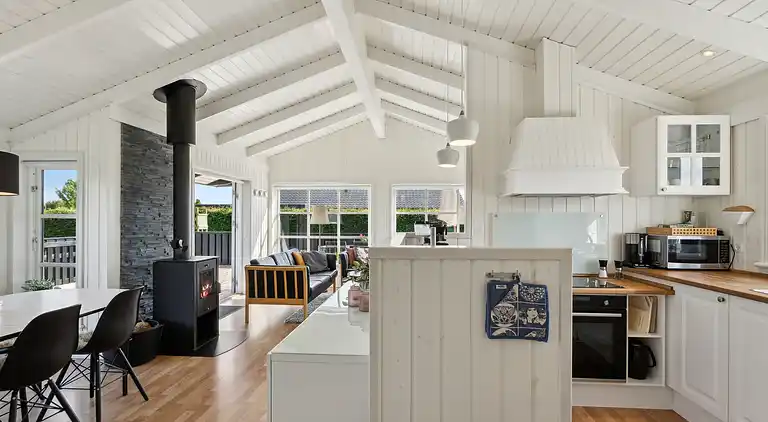 Flovt Strand – Fred og privat have